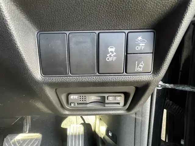 ホンダ ステップワゴン スパーダ クルスピセンシング 宮崎県 2016(平28)年 14.7万km プレミアムスパークルブラックパール 純正ナビ/ETC/ホンダセンシング/ドライブレコーダー/バックカメラ/両側パワースライドドア/フリップダウンモニター/TV/BT/スマートキー/プッシュスタート/LEDヘッドライト/フォグランプ/ウィンカーミラー/電動格納ミラー