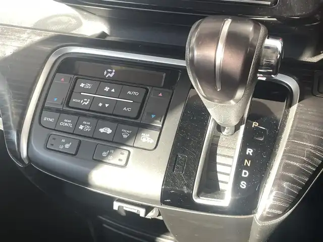 ホンダ ステップワゴン スパーダ クルスピセンシング 宮崎県 2016(平28)年 14.7万km プレミアムスパークルブラックパール 純正ナビ/ETC/ホンダセンシング/ドライブレコーダー/バックカメラ/両側パワースライドドア/フリップダウンモニター/TV/BT/スマートキー/プッシュスタート/LEDヘッドライト/フォグランプ/ウィンカーミラー/電動格納ミラー