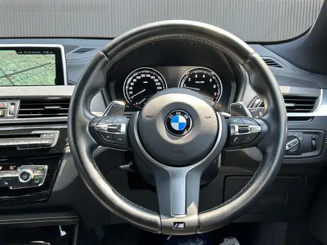 ＢＭＷ Ｘ２ xDrive20i MスポーツX 香川県 2019(平31)年 4.3万km アルピンホワイトⅢ パノラマＳＲ　/ＨＵＤ　/純正ナビ　/バックカメラ　/ＡＣＣ　/シートヒーター/ＰＤＣ　/パーキングアシスト　/パドルシフト　/ＬＥＤヘッドライト　/オートライト　/電動リアゲート