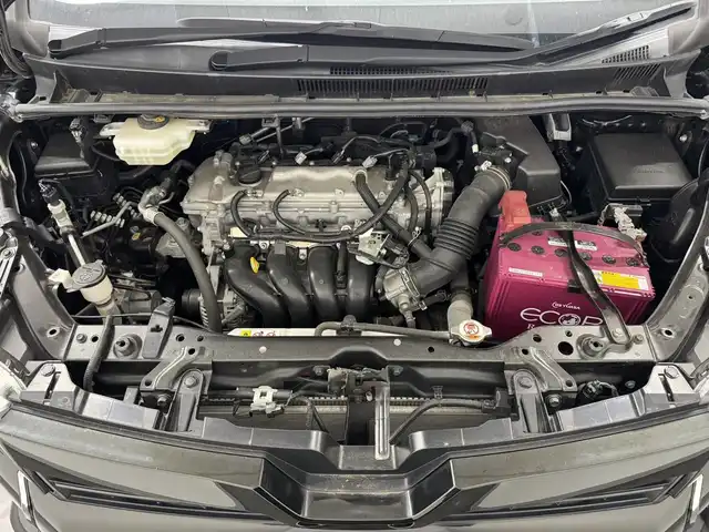 トヨタ ヴォクシー ZS 煌 三重県 2018(平30)年 2.7万km イナズマスパーキングブラックガラスフレーク ガソリン/FF/MTモード付インパネCVT/純正 10インチナビ NSZT-Z66T/（AM/FM/CD/DVD/TV/SD/SDREC/Bluetooth）/バックカメラ/両側パワースライドドア/ビルトイン ETC/Toyota Safety Sense/・プリクラッシュセーフティ［PCS］/・レーンディパーチャーアラート［LDA］/・オートハイビーム［AHB］/・横滑り防止装置［TRC］/など/装備/・クルーズコントロール/・左右独立温度調整＆後席独立調整オートエアコン/・オートライト/・LED ヘッドランプ＆フロントフォグランプ/・ステアリングスイッチ/・プッシュスタート/・充電用USBジャックx2/・純正16inAW/・保/取/・スマートキーx1/など