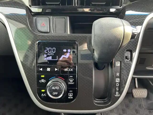 ダイハツ ムーヴ カスタム X LTD SAⅢ 福岡県 2018(平30)年 5.2万km メテオライトグレーイリュージョナルP エンジンスタートボタン/パワーステアリング/スマートキー/AAC/BLUETOOTH接続/USB/フルセグTV/純正ホイール/ABS/横滑り防止装置/衝突被害軽減システム/LEDライト/純正フロアマット/ETC