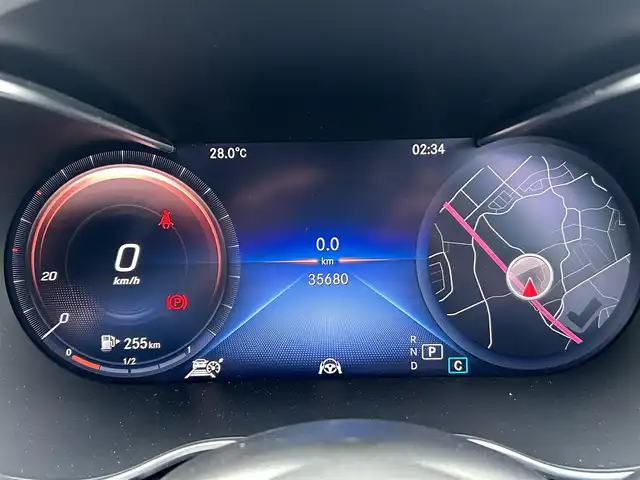 メルセデス・ベンツ Ｃ２２０ｄ アバンギャルド　AMGライン 福岡県 2019(平31)年 3.6万km オブシディアンブラック 純正ナビ/BT/USB/SD/フルセグ/ブルメスターサウンド/Applecarplay/バックカメラ/ETC2.0/アンビエントライト/エアサス/ACC/レーンキープアシスト/ブラインドスポットモニター/アクティブブレーキアシスト/革巻きステアリング/パドルシフト/ステアリングスイッチ/HUD/ブラックレザーシート/パワーシートD-N/シートヒーターD-N/シートメモリD-N/電動リヤゲート/LEDヘッドライト/オートライト/フォグライト（リヤ）/コーナーセンサー前後/純正フロアマット/純正18AW