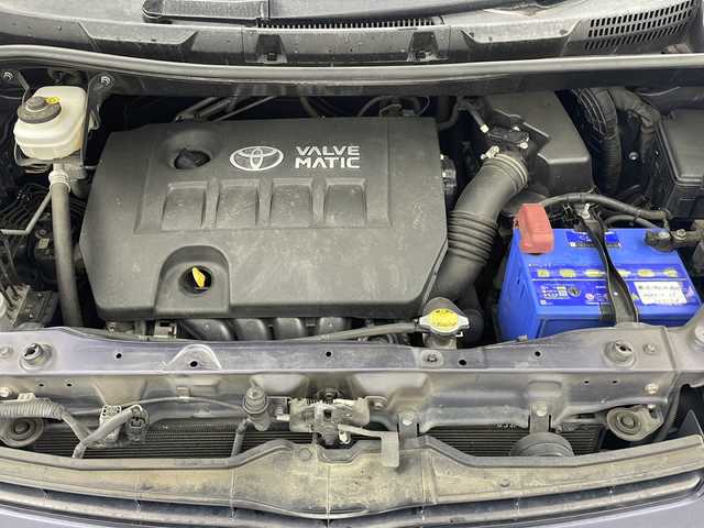 トヨタ ヴォクシー ZS 栃木県 2007(平19)年 17.6万km ダークバイオレットマイカメタリック 社外7インチナビ/AM FM CD DVD HDD AUX フルセグTV/ETC/フリップダウンモニター/両側パワースライドドア/パドルシフト/オートエアコン/フォグランプ/電動格納ミラー/スマートキー×2/純正マット/純正アルミホイール
