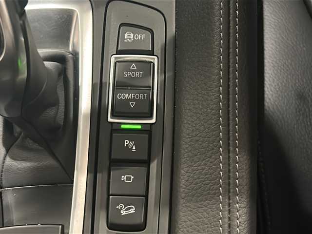 ＢＭＷ Ｘ６ xDrive50i Mスポーツ 新潟県 2018(平30)年 2.9万km サファイアブラックP XDrive（４WD）/電動ガラス・サンルーフ/ドライビングアシストプラス/・アクティブクルーズコントロール/・車線逸脱警告機能/・衝突回避/被害軽減ブレーキ/コンフォートパッケージ/・フロントコンフォートシート/・フロントベンチレーションシート/・4ゾーンオートマチックエアコンディショナー/10.2インチワイドディスプレイ/・HDDナビゲーション/・Bluetooth/USB/AUX/・CD/DVD/・フルセグTV/Mエアロダイナミクスパッケージ/ハーマンカードン/ヘッドアップディスプレイ/ETC/前後ドライブレコーダー/ソフトクローズ/オートマチックテールゲートオペレーション