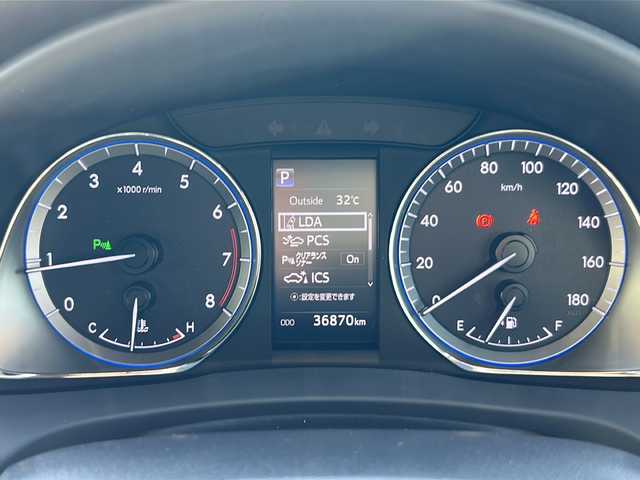 トヨタ ハリアー プレミアム 岐阜県 2019(平31)年 3.7万km ブラック 登録時走行距離36870km/レーダークルーズコントロール　/ドライブレコーダー　/パナソニックナビ　/ＬＥＤヘッドライト　/オートマチックハイビーム　/オートライト　/パワーバックドア　/革巻きステアリング　/ハーフレザーシート/パワーシート　/バックカメラ/前後コーナーセンサー/パーキングアシスト/衝突軽減システム/盗難防止装置/横滑り防止装置/レーンキープアシスト/純正18インチアルミホイール/フロアマット/プッシュスタート/スマートキー