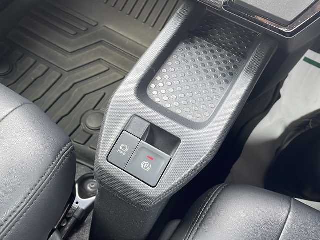ダイハツ タフト G ターボ 静岡県 2021(令3)年 8.2万km フォレストカーキメタリック 純正ナビ/AM/FM/フルセグ/BT/クルーズコントロール/全方位カメラ/電動パーキング/前席シートヒーター/衝突軽減ブレーキ/パーキングアシスト/横滑り防止装置/USBポート