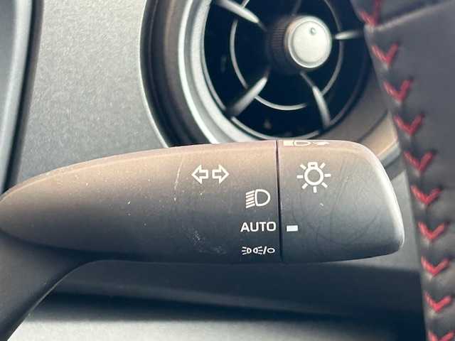 トヨタ ＧＲヤリス RZ ハイパフォーマンス 埼玉県 2024(令6)年 0.3万km プラチナホワイトパールマイカ トヨタセーフティセンス/純正ディスプレイオーディオ/　　BT/USB/フルセグTV/バックカメラ/レーダークルーズコントロール/LEDオートライト/ハーフレザー/シートヒーター/ステアリングヒーター/ブラインドスポットモニター/クリアランスソナー/ステアリングスイッチ/プッシュスタート/ETC/禁煙車
