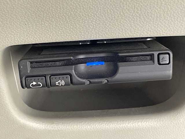 ダイハツ ムーヴ L SAⅢ 福岡県 2018(平30)年 8.8万km パール 社外メモリーナビ/ CD/フルセグTV/Bluetooth/バックカメラ/ETC/社外前方ドライブレコーダー/スマートアシストIII