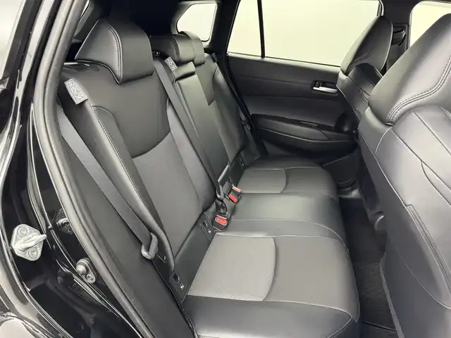 トヨタ カローラ クロス Z 福岡県 2023(令5)年 1.5万km アティチュードブラックマイカ ワンオーナー　/モデリスタエアロ　/純正９型ＤＡナビ　/全方位カメラ　/ビルトインＥＴＣ　/前後ドラレコ　/レーダークルコン　/コーナーセンサー　/トヨタセーフティセンス　/衝突軽減ブレーキ　/レーンキープアシスト　/ブラインドスポットモニター　/アクセル踏み間違い防止　/ハーフレザー　/パワーシート　/シートヒーター　/パワーバックドア　/ＬＥＤヘッドライト