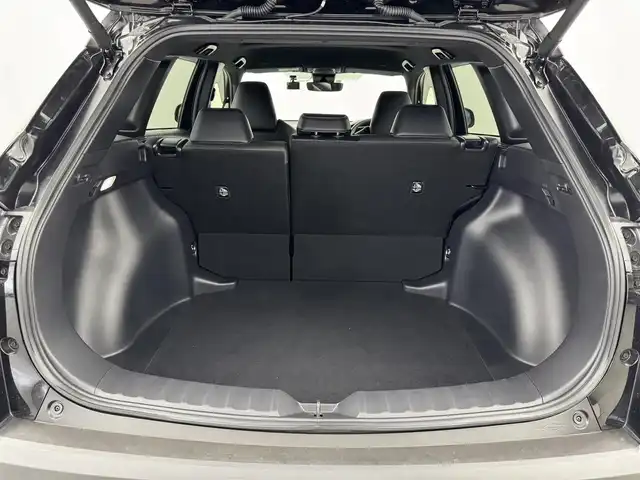 トヨタ カローラ クロス Z 福岡県 2023(令5)年 1.5万km アティチュードブラックマイカ ワンオーナー　/モデリスタエアロ　/純正９型ＤＡナビ　/全方位カメラ　/ビルトインＥＴＣ　/前後ドラレコ　/レーダークルコン　/コーナーセンサー　/トヨタセーフティセンス　/衝突軽減ブレーキ　/レーンキープアシスト　/ブラインドスポットモニター　/アクセル踏み間違い防止　/ハーフレザー　/パワーシート　/シートヒーター　/パワーバックドア　/ＬＥＤヘッドライト
