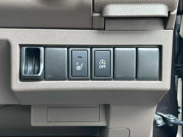 スズキ ラパン ショコラ X 道北・旭川 2014(平26)年 3.7万km アーバンブラウンパールメタリック /4WD//禁煙車//純正メモリナビ//BT/SD/AUX/1セグ//バックカメラ//アイドリングストップ//合皮シート//シートヒーター//ミラーヒーター//オートライト//HIDヘッドライト//エンジンスターター//プッシュスタート//スマートキー//純正フロアマット//ドアバイザー