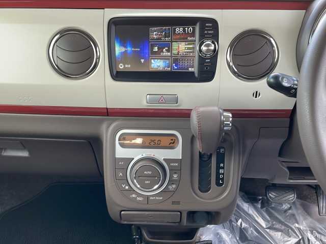 スズキ ラパン ショコラ X 道北・旭川 2014(平26)年 3.7万km アーバンブラウンパールメタリック /4WD//禁煙車//純正メモリナビ//BT/SD/AUX/1セグ//バックカメラ//アイドリングストップ//合皮シート//シートヒーター//ミラーヒーター//オートライト//HIDヘッドライト//エンジンスターター//プッシュスタート//スマートキー//純正フロアマット//ドアバイザー