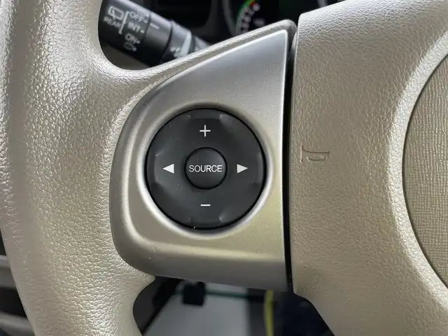 ホンダ Ｎ ＢＯＸ G Lパッケージ 石川県 2014(平26)年 5.9万km ヒダマリアイボリーパール 社外メモリーナビ/社外CD/ワンセグTV/ETC/両側パワースライドドア/スマートキー/プッシュスタート/電動ミラー/ベンチシート/スタッドレス&AW積み込み/保証書
