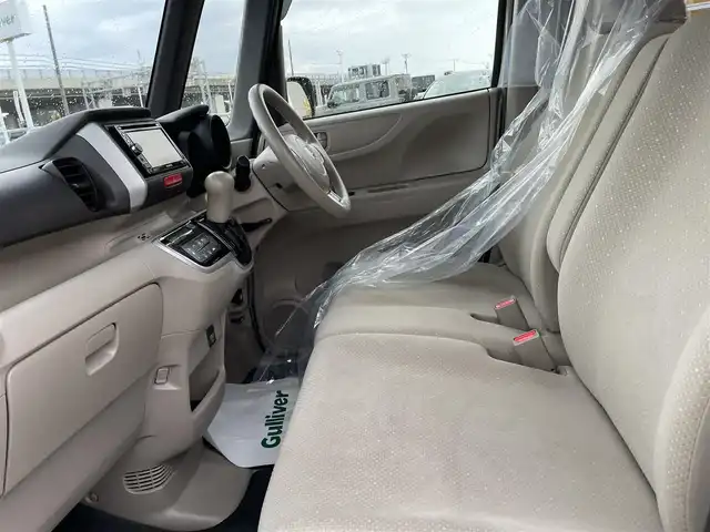 ホンダ Ｎ ＢＯＸ G Lパッケージ 石川県 2014(平26)年 5.9万km ヒダマリアイボリーパール 社外メモリーナビ/社外CD/ワンセグTV/ETC/両側パワースライドドア/スマートキー/プッシュスタート/電動ミラー/ベンチシート/スタッドレス&AW積み込み/保証書