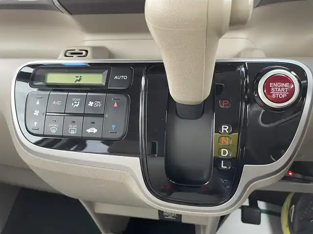 ホンダ Ｎ ＢＯＸ G Lパッケージ 石川県 2014(平26)年 5.9万km ヒダマリアイボリーパール 社外メモリーナビ/社外CD/ワンセグTV/ETC/両側パワースライドドア/スマートキー/プッシュスタート/電動ミラー/ベンチシート/スタッドレス&AW積み込み/保証書
