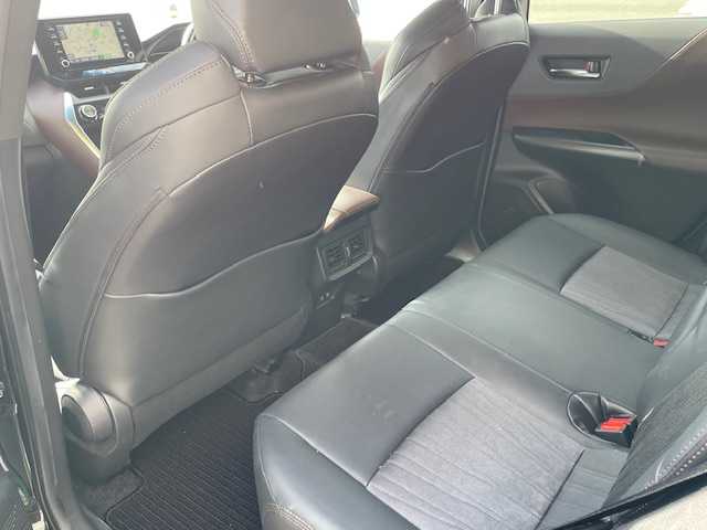 トヨタ ハリアー G 神奈川県 2021(令3)年 11.7万km プレシャスブラックパール ・純正メモリーナビ（BT/USB/AUX）/・バックカメラ/・デジタルインナーミラー（前後方録画付き）/・ETC2.0/・衝突軽減システム/・レーンキープアシスト/・横滑り防止装置/・LEDヘッドライト/・フォグライト/・オートライト/・オートマチックハイビーム/・前後コーナーセンサー/・純正１８インチAW/・スマートキー/・スペアキー