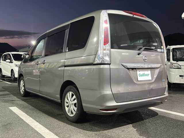 日産 セレナ 20G 京都府 2011(平23)年 15.9万km ブレードシルバー 純正HDDナビ　バックカメラ　ETC　スマートキー　両側パワースライドドア　ドライブレコーダー