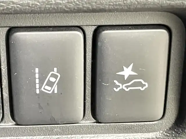 三菱 デリカＤ：５ アーバンギア G パワーパッケージ 千葉県 2019(平31)年 6.5万km アイガーグレーメタリック 純正10型ナビ/AM＆FM＆Bluetooth＆CD＆DVD＆フルセグTV/禁煙車/レーダークルーズコントロール/全方位カメラ/バックカメラ/ＥＴＣ　/衝突軽減ブレーキ　/両側電動スライドドア　/電動トランク　/パドルシフト　/純正１８インチホイール/純正フロアマット　/１００Ｖ電源/純正ドアバイザー/アイドリングストップ/ウィンカーミラー/プッシュスタート/USBポート/電動格納サイドミラー/ISOFIX