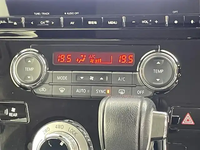 三菱 デリカＤ：５ アーバンギア G パワーパッケージ 千葉県 2019(平31)年 6.5万km アイガーグレーメタリック 純正10型ナビ/AM＆FM＆Bluetooth＆CD＆DVD＆フルセグTV/禁煙車/レーダークルーズコントロール/全方位カメラ/バックカメラ/ＥＴＣ　/衝突軽減ブレーキ　/両側電動スライドドア　/電動トランク　/パドルシフト　/純正１８インチホイール/純正フロアマット　/１００Ｖ電源/純正ドアバイザー/アイドリングストップ/ウィンカーミラー/プッシュスタート/USBポート/電動格納サイドミラー/ISOFIX