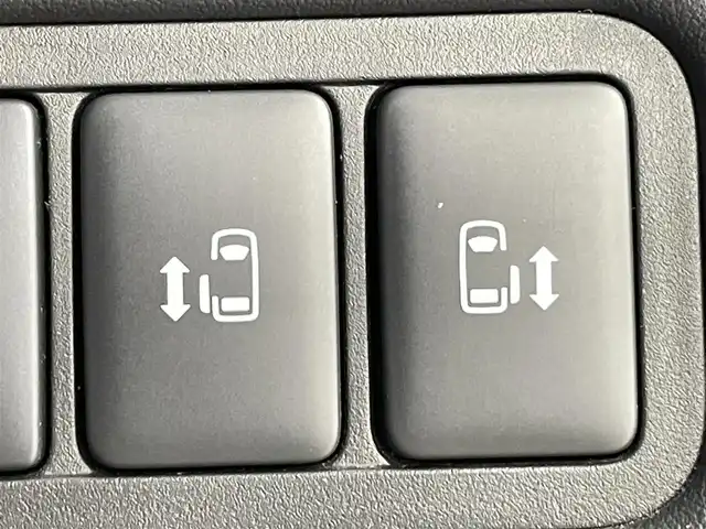 三菱 デリカＤ：５ アーバンギア G パワーパッケージ 千葉県 2019(平31)年 6.5万km アイガーグレーメタリック 純正10型ナビ/AM＆FM＆Bluetooth＆CD＆DVD＆フルセグTV/禁煙車/レーダークルーズコントロール/全方位カメラ/バックカメラ/ＥＴＣ　/衝突軽減ブレーキ　/両側電動スライドドア　/電動トランク　/パドルシフト　/純正１８インチホイール/純正フロアマット　/１００Ｖ電源/純正ドアバイザー/アイドリングストップ/ウィンカーミラー/プッシュスタート/USBポート/電動格納サイドミラー/ISOFIX