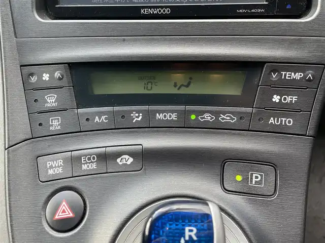 トヨタ プリウス S 島根県 2009(平21)年 17.5万km スーパーホワイトⅡ 社外メモリナビ　/ワンセグ/ＤＶＤ再生　/バックカメラ　/ＥＣＴ　/クルーズコントロール　/スマートキー　/プッシュスタート　/オートライト　/横滑り防止装置　/純正１５ＡＷ　/スペアキー１本