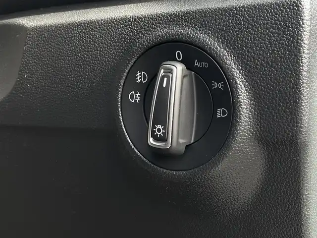 フォルクスワーゲン Ｔ－ロック TDI スタイル デザインPKG 長野県 2021(令3)年 2.3万km 白Ⅱ IQドライブ / デジタルメーター / ACC / BSM / LKA / CarPlay / AndoroidAuto / MirroLink / DiscoverProナビ / バックカメラ / PWバックドア / オートホールドブレーキ / LEDヘッドライト / 前後ドライブレコーダー / ETC2.0 / スマートキー / USB