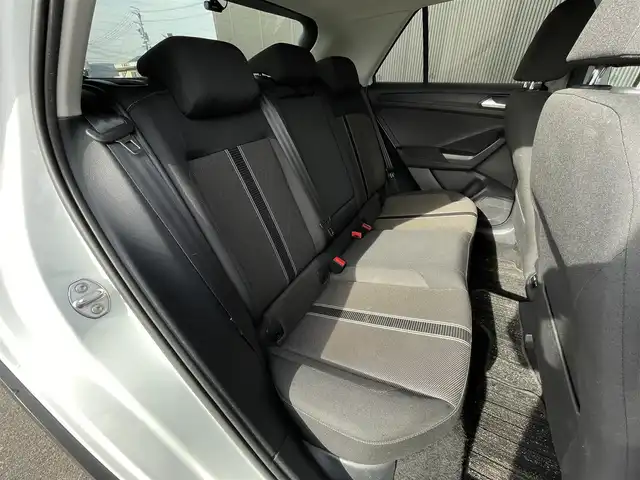 フォルクスワーゲン Ｔ－ロック TDI スタイル デザインPKG 長野県 2021(令3)年 2.3万km 白Ⅱ IQドライブ / デジタルメーター / ACC / BSM / LKA / CarPlay / AndoroidAuto / MirroLink / DiscoverProナビ / バックカメラ / PWバックドア / オートホールドブレーキ / LEDヘッドライト / 前後ドライブレコーダー / ETC2.0 / スマートキー / USB