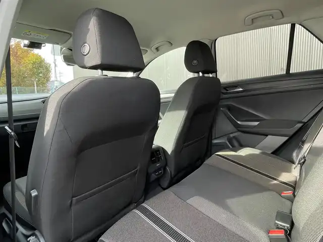 フォルクスワーゲン Ｔ－ロック TDI スタイル デザインPKG 長野県 2021(令3)年 2.3万km 白Ⅱ IQドライブ / デジタルメーター / ACC / BSM / LKA / CarPlay / AndoroidAuto / MirroLink / DiscoverProナビ / バックカメラ / PWバックドア / オートホールドブレーキ / LEDヘッドライト / 前後ドライブレコーダー / ETC2.0 / スマートキー / USB