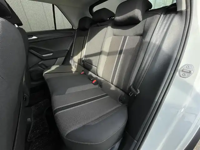 フォルクスワーゲン Ｔ－ロック TDI スタイル デザインPKG 長野県 2021(令3)年 2.3万km 白Ⅱ IQドライブ / デジタルメーター / ACC / BSM / LKA / CarPlay / AndoroidAuto / MirroLink / DiscoverProナビ / バックカメラ / PWバックドア / オートホールドブレーキ / LEDヘッドライト / 前後ドライブレコーダー / ETC2.0 / スマートキー / USB