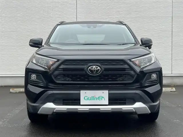 トヨタ ＲＡＶ４ アドベンチャー 秋田県 2019(令1)年 3.6万km アティチュードブラックマイカ 純正ナビ/衝突軽減システム/４WD/LEDヘッドライト/フルセグ/バックカメラ/スマートキー/前席シートヒーター/エアシート/D席パワーシート/純正アルミ/コーナーセンサー/アイドリングストップ/クルーズコントロール/プッシュスタート/MTモード付AT/パーキングアシスト/オートマチックハイビーム/ダウンヒルアシストコントロール/ステアリングスイッチ/ステアリングヒーター/ルーフレール/純正フロアマット/ETC/オートライト/オートエアコン/パワーステアリング/パワーウィンドウ/横滑り防止/盗難防止装置/電動格納ウィンカーミラー