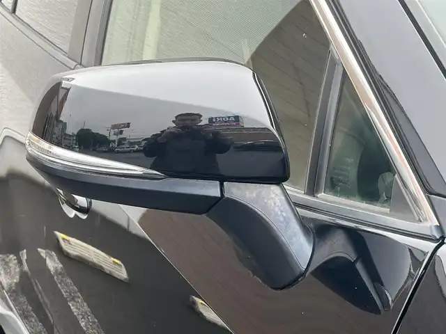 トヨタ ＲＡＶ４ アドベンチャー 秋田県 2019(令1)年 3.6万km アティチュードブラックマイカ 純正ナビ/衝突軽減システム/４WD/LEDヘッドライト/フルセグ/バックカメラ/スマートキー/前席シートヒーター/エアシート/D席パワーシート/純正アルミ/コーナーセンサー/アイドリングストップ/クルーズコントロール/プッシュスタート/MTモード付AT/パーキングアシスト/オートマチックハイビーム/ダウンヒルアシストコントロール/ステアリングスイッチ/ステアリングヒーター/ルーフレール/純正フロアマット/ETC/オートライト/オートエアコン/パワーステアリング/パワーウィンドウ/横滑り防止/盗難防止装置/電動格納ウィンカーミラー