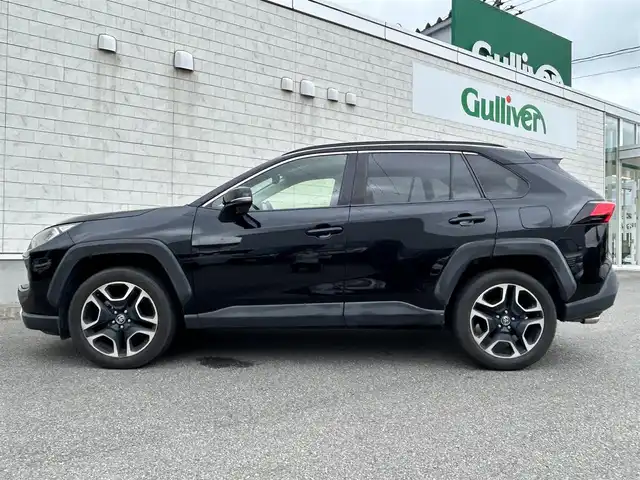 トヨタ ＲＡＶ４ アドベンチャー 山形県 2019(令1)年 3.6万km アティチュードブラックマイカ 純正9インチナビ/トヨタセーフティセンス/4WD/LEDヘッドライト/フルセグTV/バックカメラ/スマートキー/前席シートヒーター/エアシート/D席パワーシート/純正アルミ/コーナーセンサー/クルーズコントロール/パーキングアシスト/オートマチックハイビーム/ダウンヒルアシストコントロール/ステアリングスイッチ/ステアリングヒーター/ルーフレール/純正フロアマット/ETC