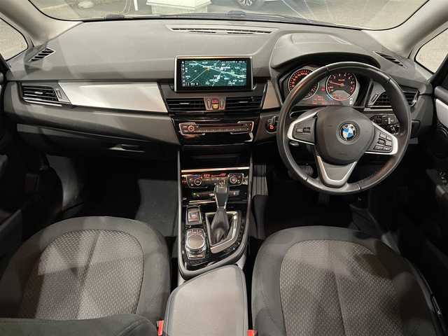 ＢＭＷ ２１８ｉ