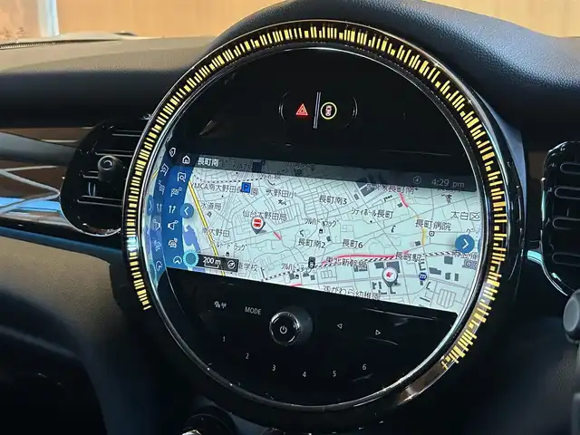 ＭＩＮＩ ＢＭＷ ミニ クーパー S クラシックトリム 宮城県 2021(令3)年 3.8万km ベージュ アクティブクルーズコントロール/ドライビングアシストパッケージ/純正ナビゲーションシステム/バックカメラ/パーキングアシスト/LEDヘッドライト/オートライト /ユニオンジャックテールランプ/コンフォートアクセス/17インチAW/ブラックハーフレザーシート/シートヒーター /ピアノブラックエクステリア/ユニオンジャックドアミラーカバー/ボンネットストライプ/ドライブレコーダー/保証書・取説書・スペアキー