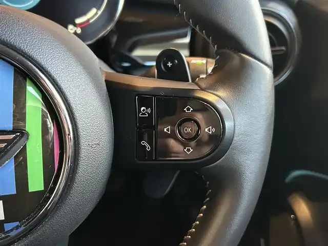 ＭＩＮＩ ＢＭＷ ミニ クーパー S クラシックトリム 宮城県 2021(令3)年 3.8万km ベージュ アクティブクルーズコントロール/ドライビングアシストパッケージ/純正ナビゲーションシステム/バックカメラ/パーキングアシスト/LEDヘッドライト/オートライト /ユニオンジャックテールランプ/コンフォートアクセス/17インチAW/ブラックハーフレザーシート/シートヒーター /ピアノブラックエクステリア/ユニオンジャックドアミラーカバー/ボンネットストライプ/ドライブレコーダー/保証書・取説書・スペアキー