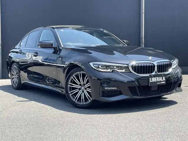 ＢＭＷ ＢＭＷ ３２０ｉ Mスポーツ 香川県 2019(令1)年 4.2万km 黒 純正ナビ/地デジ/全方位カメラ/ACC/ハーフレザーシート/シートヒーター/コーナーセンサー/レーンアシスト/衝突軽減/ブラインドスポット/ヘッドアップディスプレイ