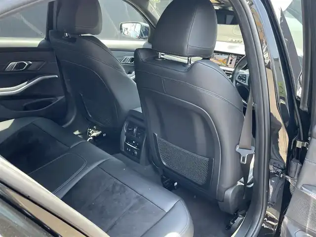 ＢＭＷ ＢＭＷ ３２０ｉ Mスポーツ 香川県 2019(令1)年 4.2万km 黒 純正ナビ/地デジ/全方位カメラ/ACC/ハーフレザーシート/シートヒーター/コーナーセンサー/レーンアシスト/衝突軽減/ブラインドスポット/ヘッドアップディスプレイ