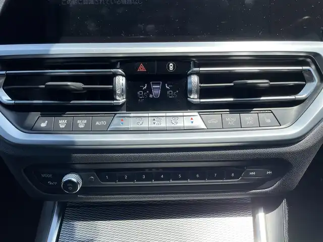 ＢＭＷ ＢＭＷ ３２０ｉ Mスポーツ 香川県 2019(令1)年 4.2万km 黒 純正ナビ/地デジ/全方位カメラ/ACC/ハーフレザーシート/シートヒーター/コーナーセンサー/レーンアシスト/衝突軽減/ブラインドスポット/ヘッドアップディスプレイ