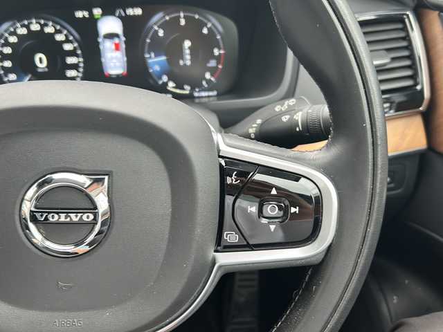 ボルボ ＸＣ９０ D5 AWD インスクリプション 福島県 2020(令2)年 4.6万km グレー /正規ディーラー車//harman/kardon //メーカーナビ//フルセグ/BT/AppleCarPlay/AndroidAUTO //全方位カメラ//ETC//ドラレコ　//黒革シート　//パワーシート//シートヒーター/ベンチレーション//パワーバックドア　//ルーフレール//サイドステップ　//純正20AW　//HUD//衝突回避//車間警告//レーンキーピングエイド//クロストラフィックアラート//パークアシスト//自動駐車//自動発進//BLIS//ACC//ABH//LEDオートヘッドライト//F.Rフォグ//AHB//アクティブベンディングライト //MTモード付きAT//ECO/Comfort/OffRord//革巻きステアリング//ステアリングヒーター//保証書//スペアキー