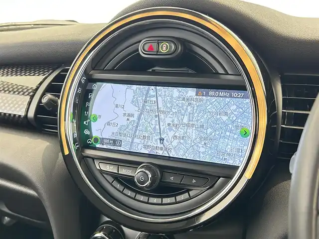 ＭＩＮＩ ミニ クーパー SD 福岡県 2020(令2)年 3.7万km ホワイト・シルバー ユニオンジャックテール　/ＡＣＣ　/衝突軽減Ｂ　/純正ナビ　/バックカメラ　/前後クリアランスソナー　/コンフォートアクセス　/ＬＥＤヘッドライト　/アンビエントライト　/ＭＩＮＩドライビングモード　/純正１７インチＡＷ