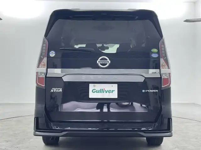 日産 セレナ e－パワー ハイウェイスター V 福井県 2021(令3)年 3.1万km ダイヤモンドブラック 純正7インチナビ/・FM/AM/Bluetooth/フルセグ/CD/DVD/・バックカメラ/プロパイロット/インテリジェントエマージェンシーブレーキ/コーナーセンサー/BSM/踏み間違い衝突防止アシスト/車線逸脱防止支援システム/両側パワースライドドア/ドライブレコーダー/ETC/純正15インチアルミホイール/純正フロアマット/USB入力端子