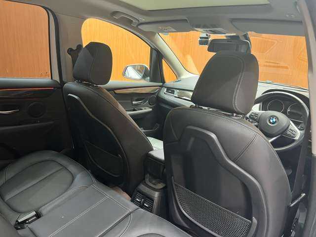 ＢＭＷ ２１８ｄ グランツアラー ラグジュアリー 千葉県 2019(令1)年 4万km ミネラルホワイト パノラマＳＲ　/黒革　/ＨＵＤ　/ＡＣＣ　/アドバンスドアクティブセーフティＰＫＧ　/セレクトＰＫＧ　/ナビ　/Ｂｌｕｅｔｏｏｔｈ接続　/Ｂカメラ　/シートＨ　/ＬＥＤライト　/衝突軽減Ｂ　/ＬＫＡ　/パーキングサポートＰＫＧ