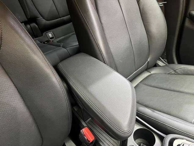 ＢＭＷ ２１８ｄ グランツアラー ラグジュアリー 千葉県 2019(令1)年 4万km ミネラルホワイト パノラマＳＲ　/黒革　/ＨＵＤ　/ＡＣＣ　/アドバンスドアクティブセーフティＰＫＧ　/セレクトＰＫＧ　/ナビ　/Ｂｌｕｅｔｏｏｔｈ接続　/Ｂカメラ　/シートＨ　/ＬＥＤライト　/衝突軽減Ｂ　/ＬＫＡ　/パーキングサポートＰＫＧ
