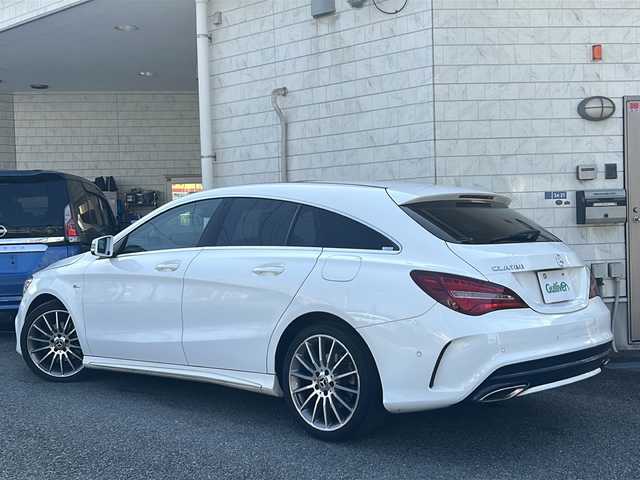 メルセデス・ベンツ ＣＬＡ１８０ Sブレイク AMG スタイル 神奈川県 2018(平30)年 5.7万km ポーラホワイト サンルーフ/harman/kardon/純正ナビ(CD/DVD/SD/USB/BT/フルセグTV)/バックカメラ/レーダークルーズコントロール/パドルシフト/アクティブブレーキアシスト/アクティブレーンキーピングアシスト/アテンションアシスト/ブラインドスポットアシスト/ハーフレザーシート/D/N席メモリ付パワーシート/D/N席シートヒーター/ビルトインETC/ドライブレコーダー/社外GPSレーダー/オートライト/純正フロアマット/ISOFIX/スペアキー×1/保証書/取扱説明書