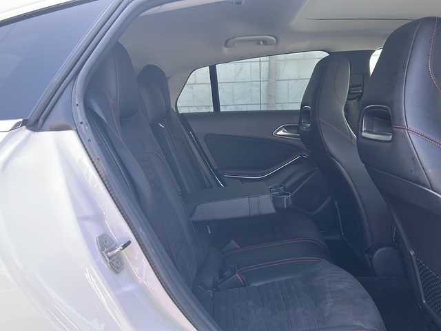メルセデス・ベンツ ＣＬＡ１８０ Sブレイク AMG スタイル 神奈川県 2018(平30)年 5.7万km ポーラホワイト サンルーフ/harman/kardon/純正ナビ(CD/DVD/SD/USB/BT/フルセグTV)/バックカメラ/レーダークルーズコントロール/パドルシフト/アクティブブレーキアシスト/アクティブレーンキーピングアシスト/アテンションアシスト/ブラインドスポットアシスト/ハーフレザーシート/D/N席メモリ付パワーシート/D/N席シートヒーター/ビルトインETC/ドライブレコーダー/社外GPSレーダー/オートライト/純正フロアマット/ISOFIX/スペアキー×1/保証書/取扱説明書