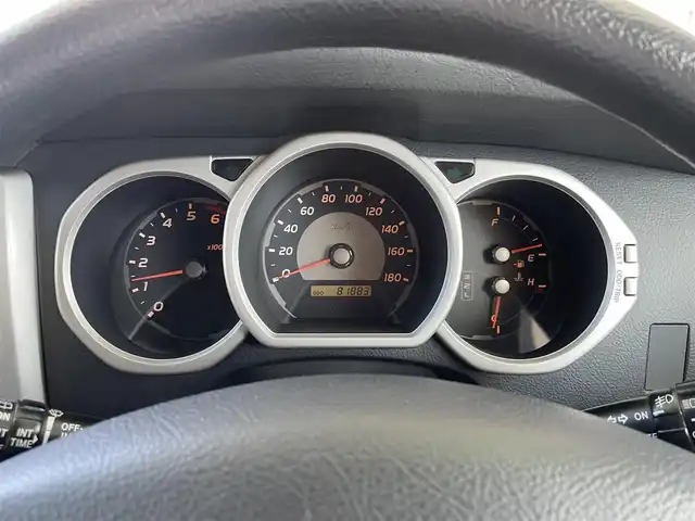 トヨタ ハイラックス サーフ SSR－X 和歌山県 2002(平14)年 8.2万km ベージュ ベージュ全塗装　/リフトＵＰサス　/ホワイトレター　/Ｍ／Ｔタイヤ/１７インチＡＷ/社外イカリングライト/社外テールライト/ブラックリアスポイラー/バックカメラ/レザーシートカバー