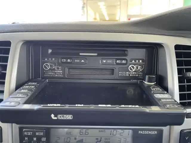 トヨタ ハイラックス サーフ SSR－X 和歌山県 2002(平14)年 8.2万km ベージュ ベージュ全塗装　/リフトＵＰサス　/ホワイトレター　/Ｍ／Ｔタイヤ/１７インチＡＷ/社外イカリングライト/社外テールライト/ブラックリアスポイラー/バックカメラ/レザーシートカバー