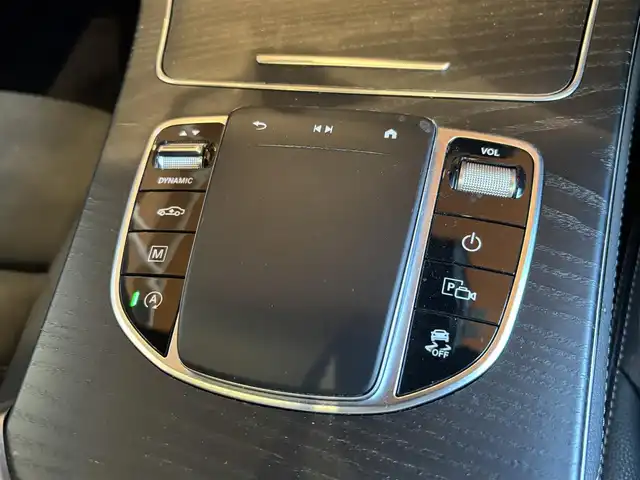 メルセデス・ベンツ ＧＬＣ２２０ d 4マチック AMGライン 宮城県 2020(令2)年 4万km セレナイトグレー レーダーセーフティＰＫＧ　/パノラミックスライディングルーフ　/COMANDシステムナビゲーションシステム/フルセグＴＶ　/全方位カメラ/AppleCarPlay　/ハーフレザーシート　/シートヒーター　/パワーシート　/ＬＥＤヘッドライト　/純正１９インチＡＷ　/ドライブレコーダー/置くだけ充電　/ワンオーナー