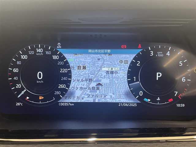 メルセデス・ベンツ ＣＬＡ１８０ 岡山県 2017(平29)年 3.5万km 黒 純正ナビ/全方位カメラ/Bluetooth/AppleCarplay/AndoroidoAuto/LEDヘッドライト/パワーシート/オートライト/オートワイパー/レザーシート/シートヒーター/ACC/ETC/ロートラクションローチン/ウェイドセンシング/ヒルディセントコントロール/PTG/ブレーキAutoHoldo/アイドリングストップ/自動ブレーキ