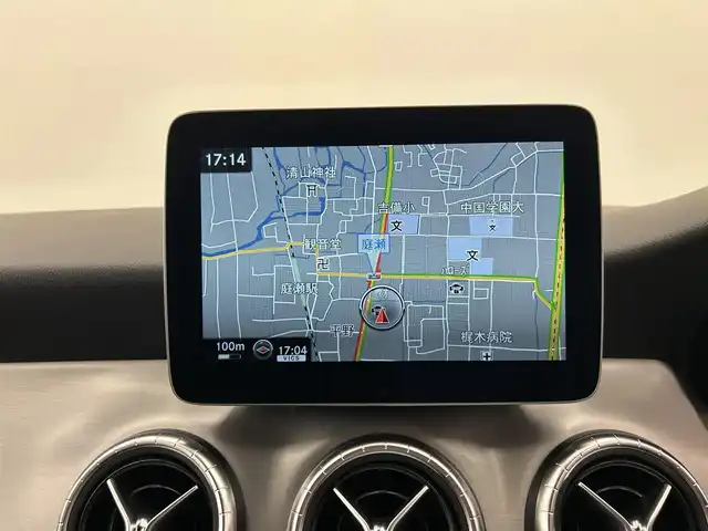 メルセデス・ベンツ ＣＬＡ１８０ Sブレイク　スポーツ 岡山県 2017(平29)年 3.5万km カルサイトホワイト 純正ナビ/Rカメラ/Bluetooth/AppleCarplay/AndoroidoAuto/LEDヘッドライト/パワーシート/オートライト/オートワイパー/ハーフレザー/シートヒーター/ACC/ETC/アクティブブレーキアシスト/アテンションアシスト/ブラインドスポット/レーンキープアシスト/PTG/ブレーキAH/アイドリングストップ